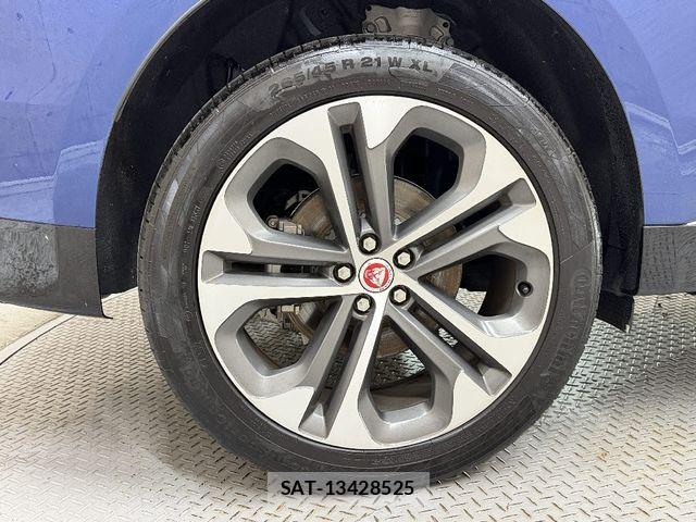 Jaguar F-PACE 2024-01 7500997-18