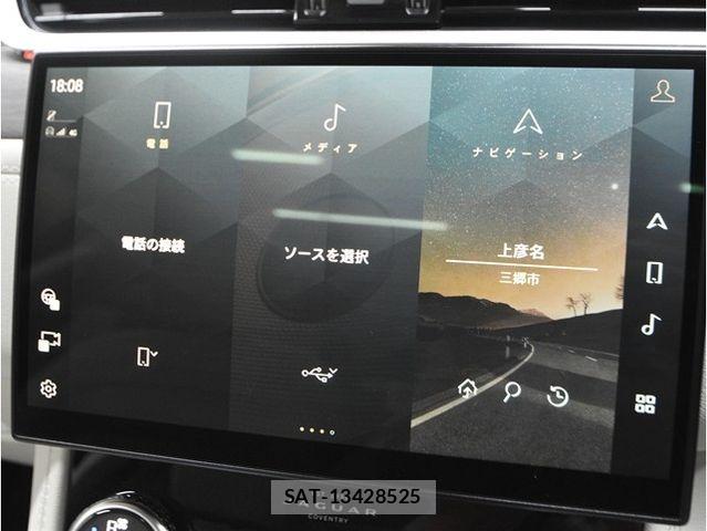 Jaguar F-PACE 2024-01 7500997-27
