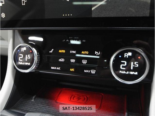 Jaguar F-PACE 2024-01 7500997-28
