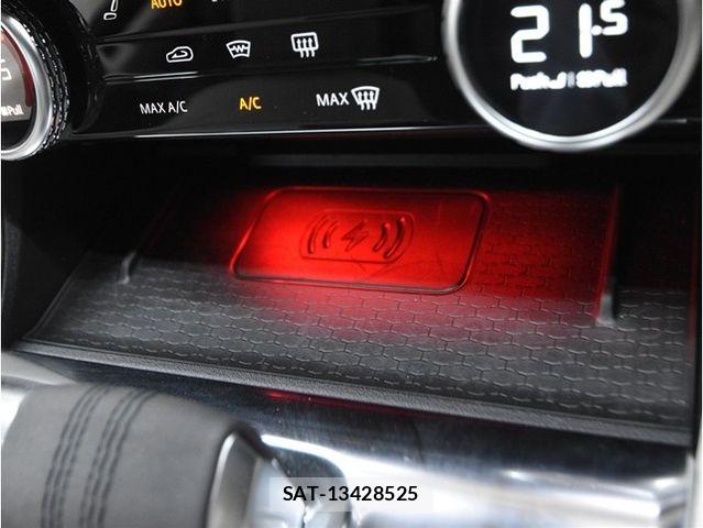 Jaguar F-PACE 2024-01 7500997-29