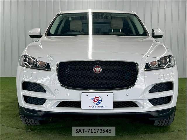 Jaguar F-PACE 2018-06 7724365-12