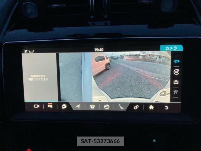 Jaguar F-PACE 2020-03 7876994-24