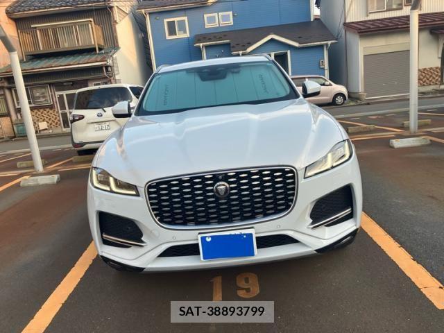 Jaguar F-PACE 2021-03 7902760-1