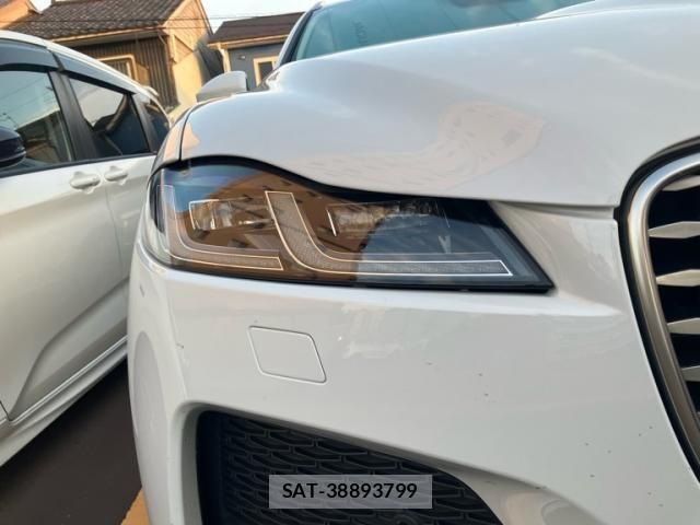 Jaguar F-PACE 2021-03 7902760-19