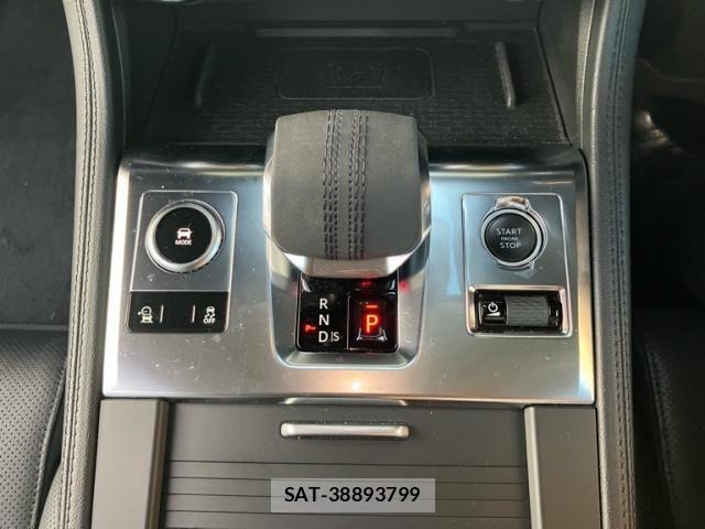 Jaguar F-PACE 2021-03 7902760-20