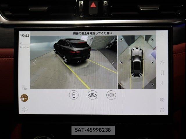 Jaguar F-PACE 2022-05 7979557-28