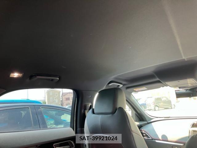 Jaguar F-PACE 2018-02 8099768-14
