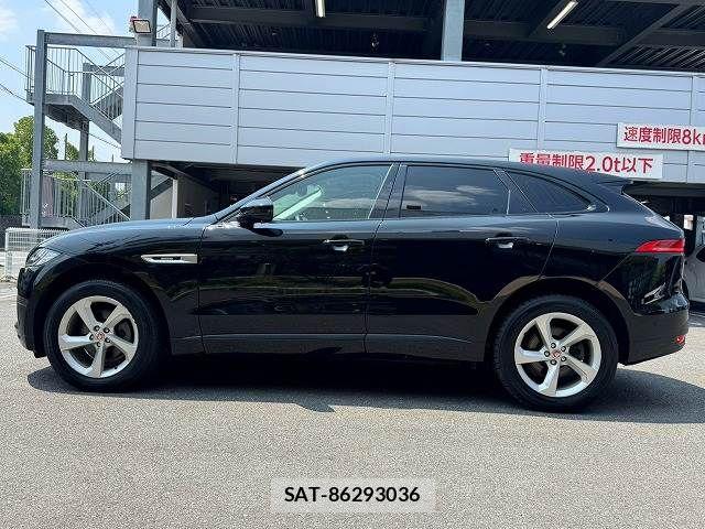 Jaguar F-PACE 2017-06 8245492-16