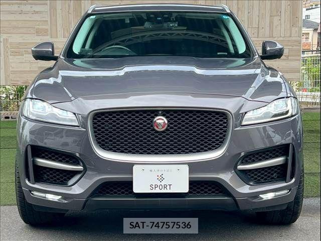Jaguar F-PACE 2017-03 8336294-14