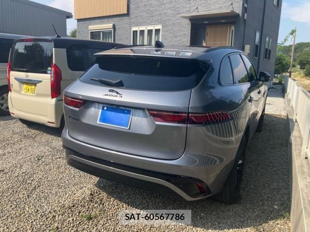 Jaguar F-PACE 2021-04 8336293-7