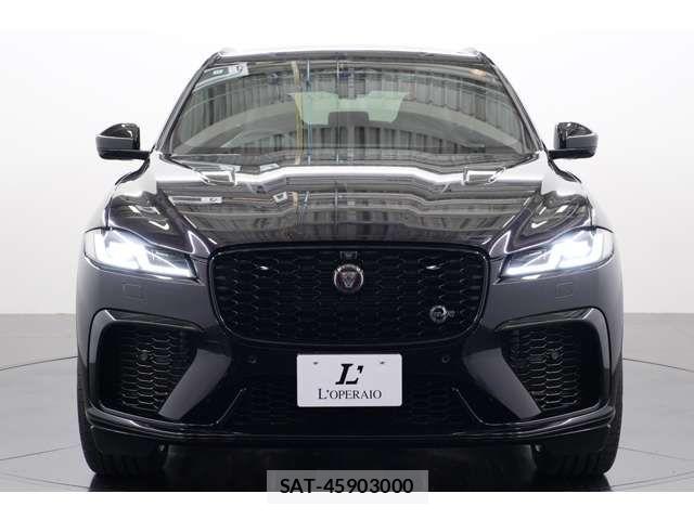 Jaguar F-PACE 2022-12 8336292-15