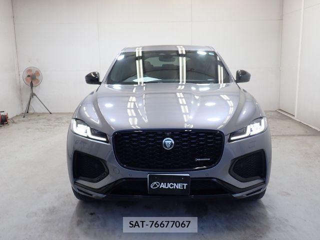 Jaguar F-PACE 2024-04 8336290-4