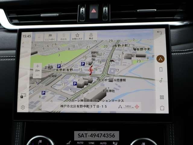 Jaguar F-PACE 2025-03 8354722-17