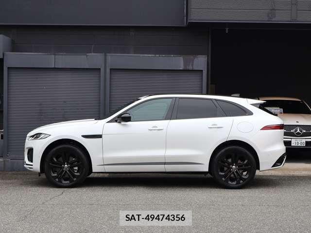 Jaguar F-PACE 2025-03 8354722-5