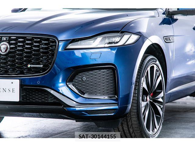 Jaguar F-PACE 2022-11 8366416-17