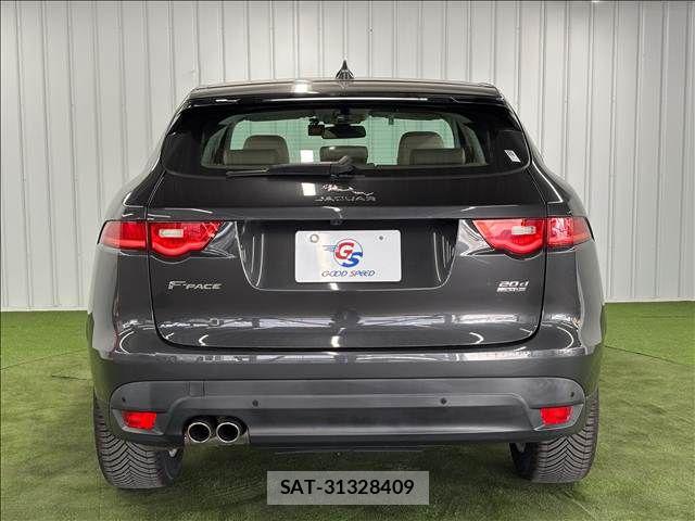 Jaguar F-PACE 2018-09 8485524-13