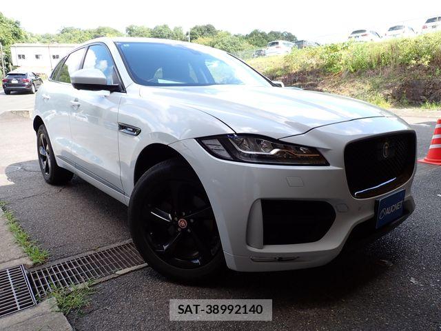 Jaguar F-PACE 2018-09 8666291-0
