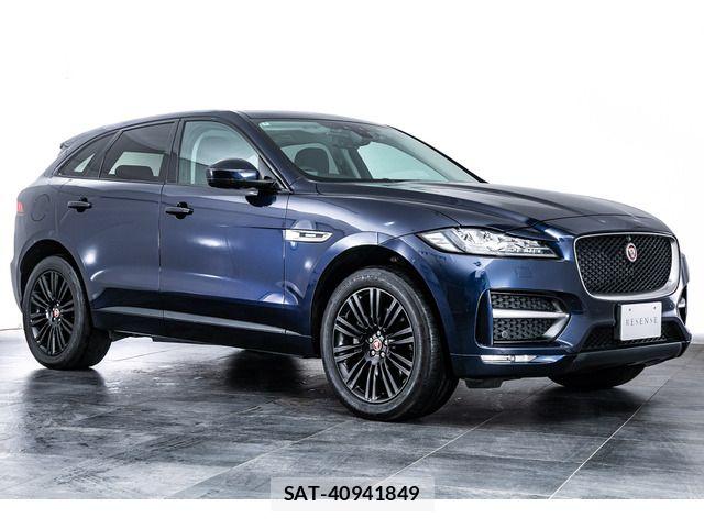 Jaguar F-PACE 2017-12 8742856-14