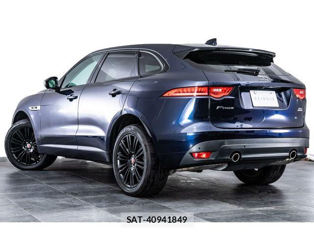 Jaguar F-PACE 2017-12 8742856-8