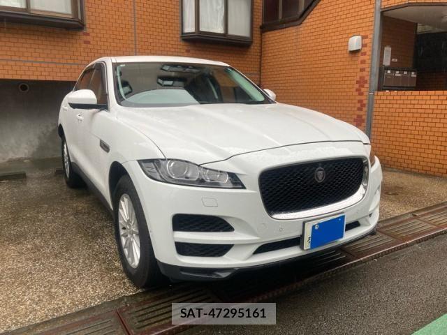 Jaguar F-PACE 2017-06 8742858-1