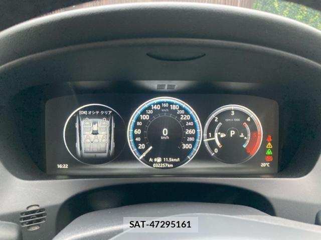 Jaguar F-PACE 2017-06 8742858-20