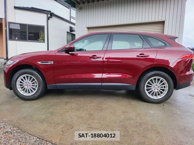 Jaguar F-PACE 2016-11 8829587-21