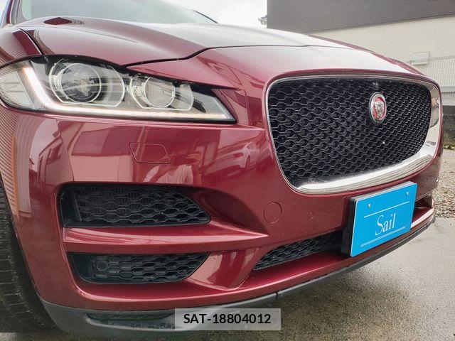 Jaguar F-PACE 2016-11 8829587-23