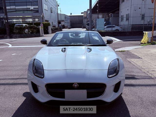 Jaguar F-TYPE 2018-09 8366418-1