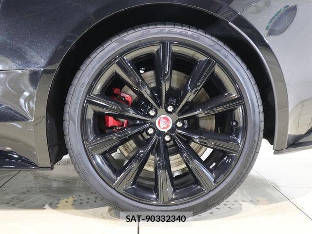 Jaguar F-TYPE 2021-02 901840-23