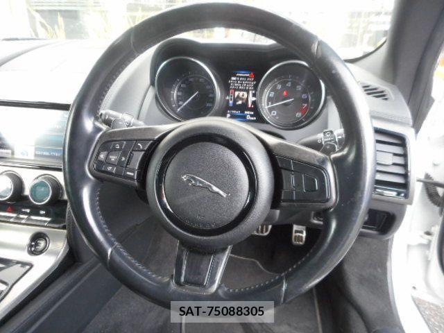 Jaguar F-TYPE 2015-02 4325360-9