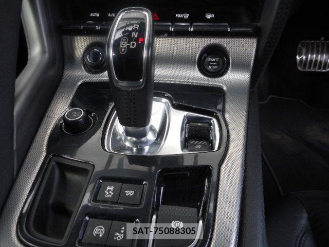 Jaguar F-TYPE 2015-02 4325360-15
