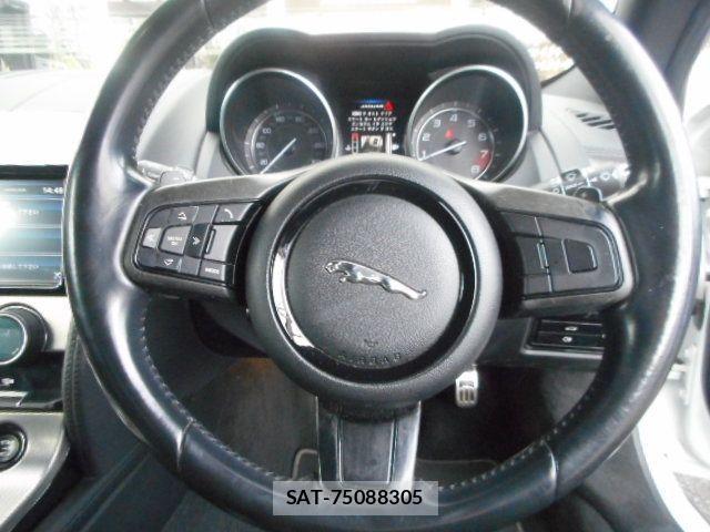 Jaguar F-TYPE 2015-02 4325360-18