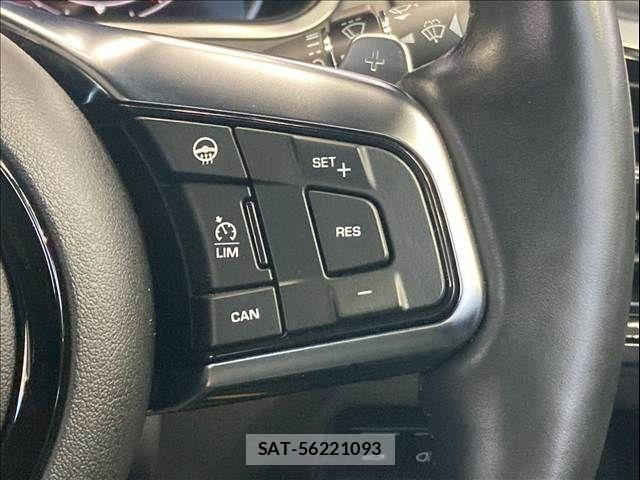 Jaguar F-TYPE 2020-06 5869742-7