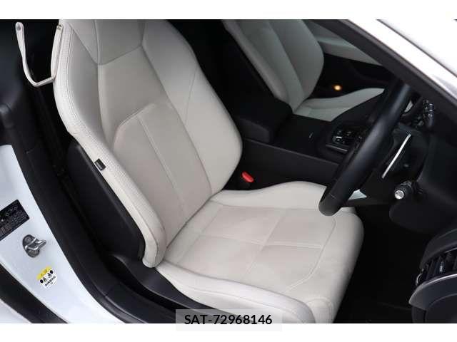 Jaguar F-TYPE 2021-07 7500999-12