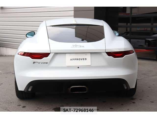 Jaguar F-TYPE 2021-07 7500999-4