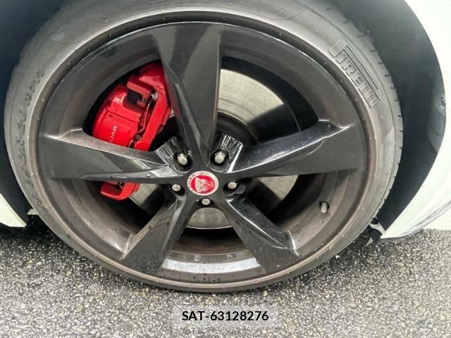 Jaguar F-TYPE 2019-12 7876995-10
