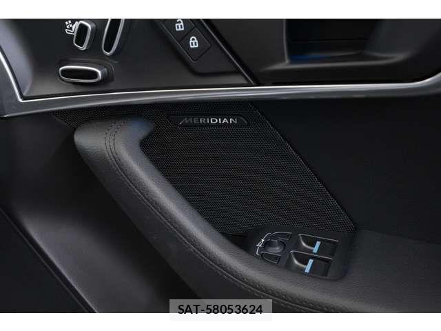 Jaguar F-TYPE 2020-06 8158608-13