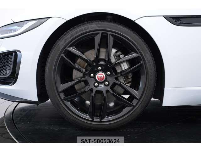 Jaguar F-TYPE 2020-06 8158608-4