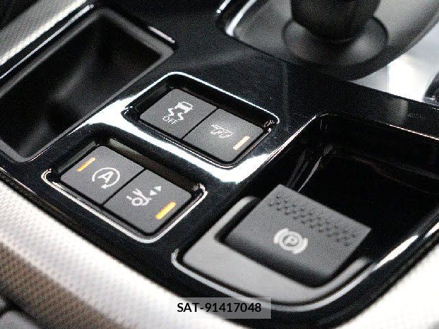 Jaguar F-TYPE 2017-04 8528546-12