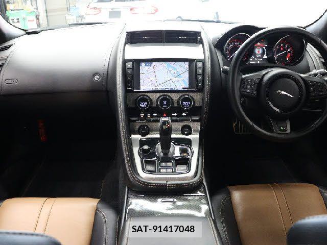 Jaguar F-TYPE 2017-04 8528546-1