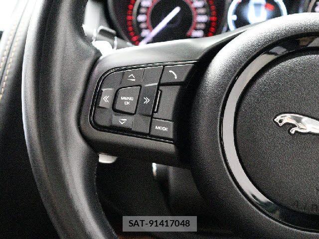 Jaguar F-TYPE 2017-04 8528546-24