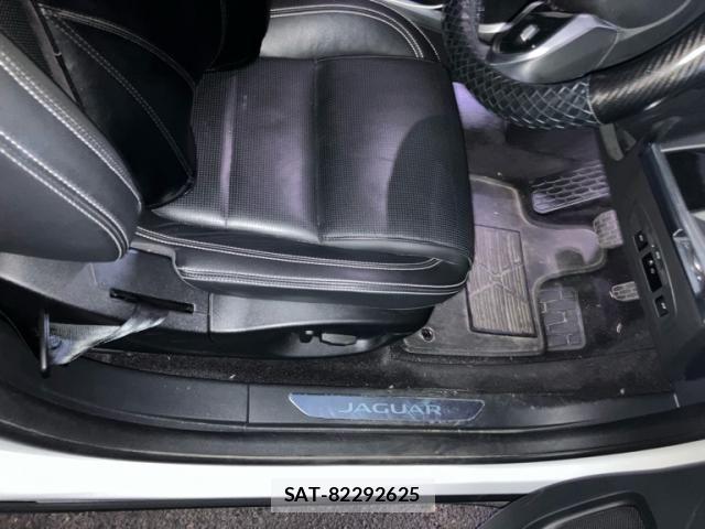 Jaguar I-Pace 2020-12 6264521-15
