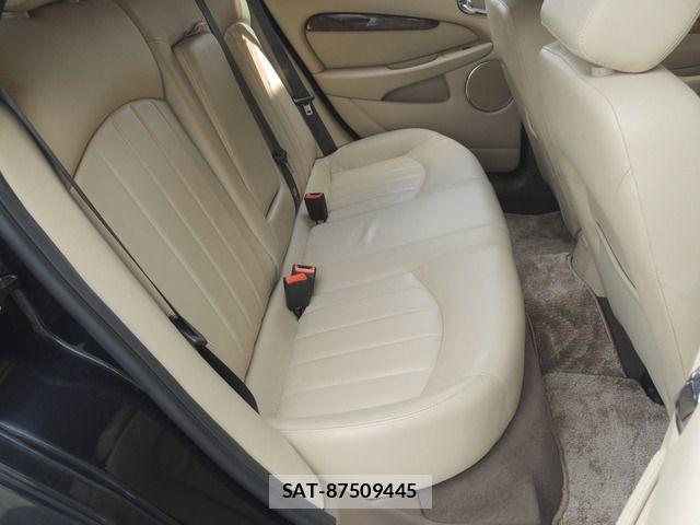 Jaguar X-Type 2007-03 8659580-13