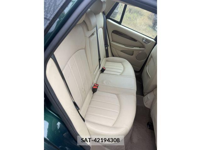 Jaguar X-Type 2004-11 1372270-4