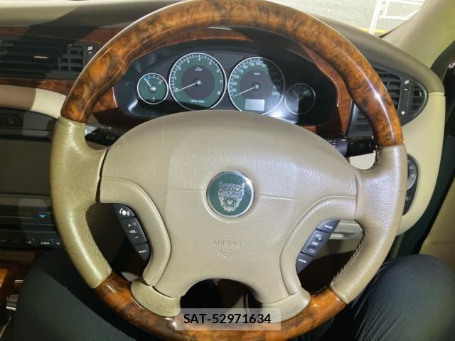 Jaguar X-Type 2003-10 8366419-13
