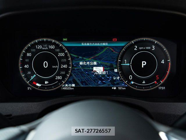 Jaguar XE 2021-05 3375996-9