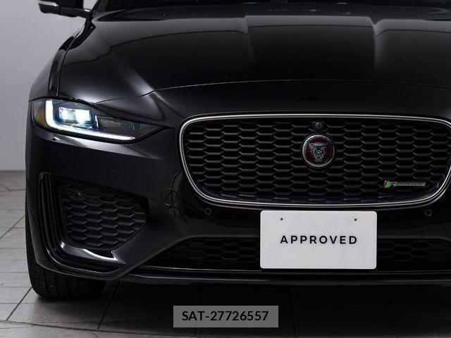Jaguar XE 2021-05 3375996-13