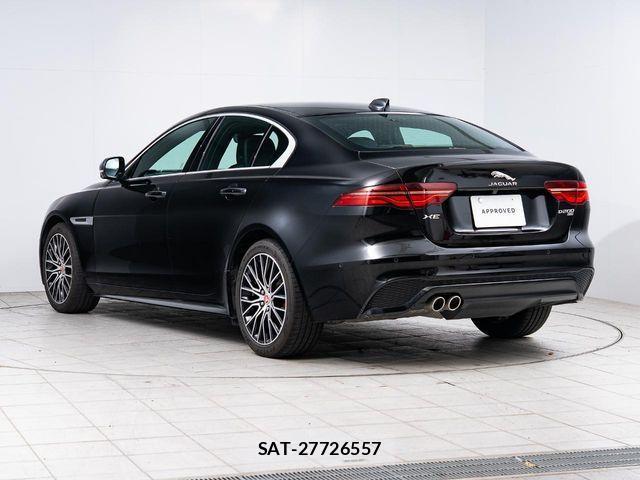Jaguar XE 2021-05 3375996-18