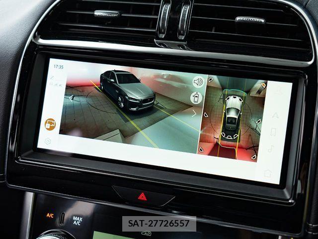 Jaguar XE 2021-05 3375996-7
