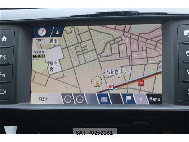 Jaguar XE 2016-06 4043749-1